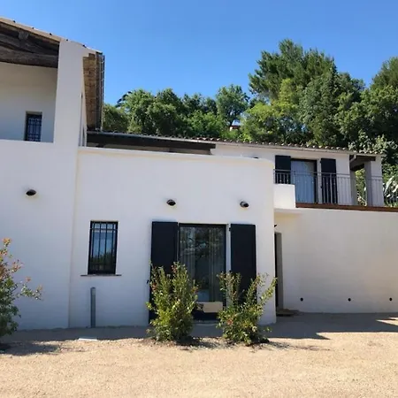 Villa Provencale Contemporaine Vue & Piscine Chauffee 3 En-suite