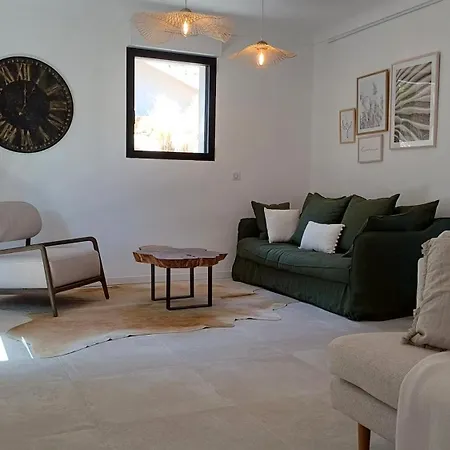 Provencale Contemporaine Vue & Piscine Chauffee 3 En-suite L'Eglise